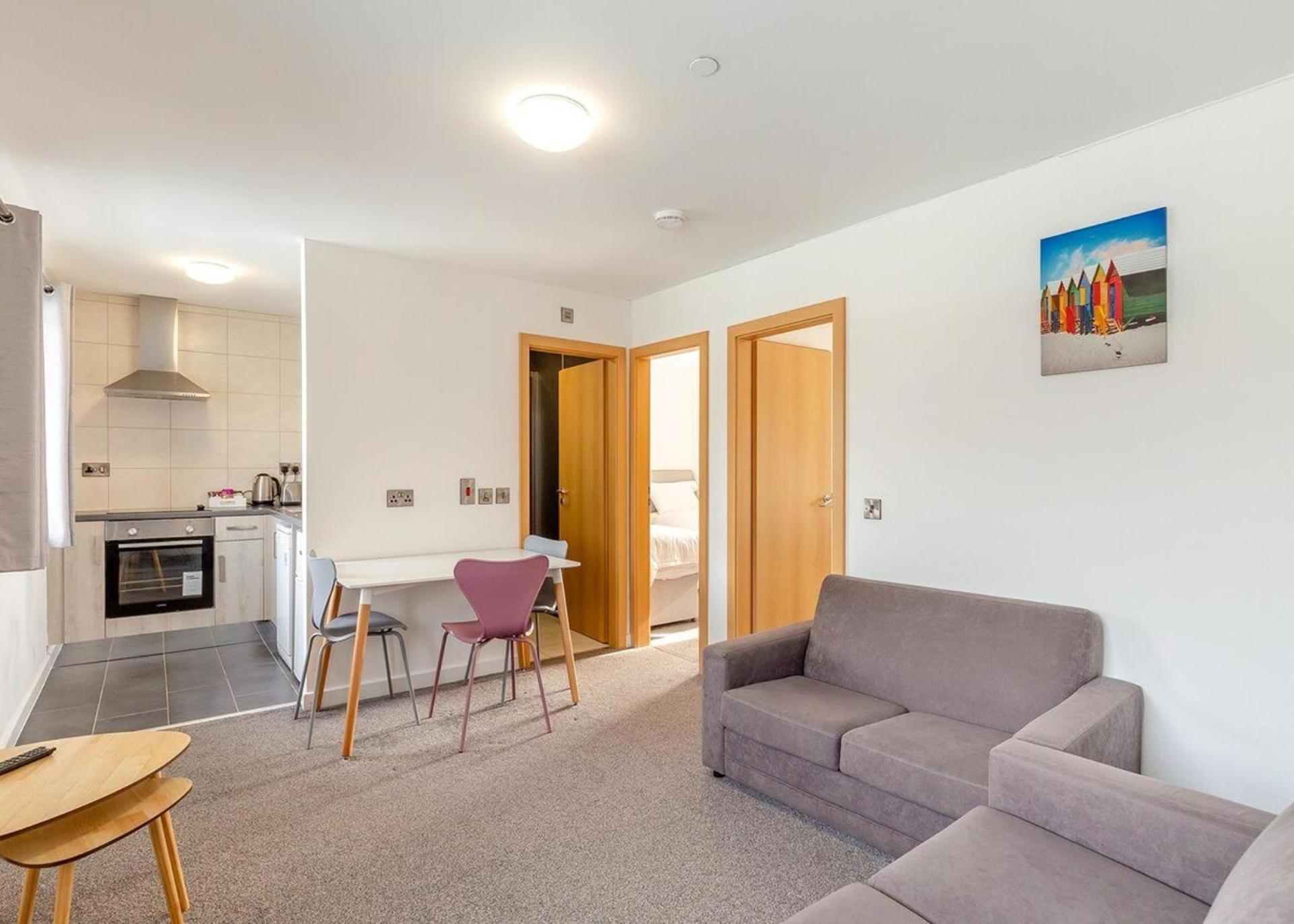 Beautiful 2-bed In